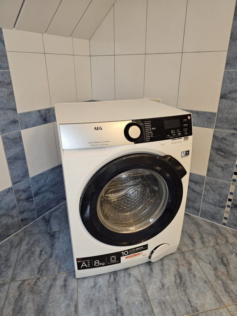 Waschmaschine im Badezimmer